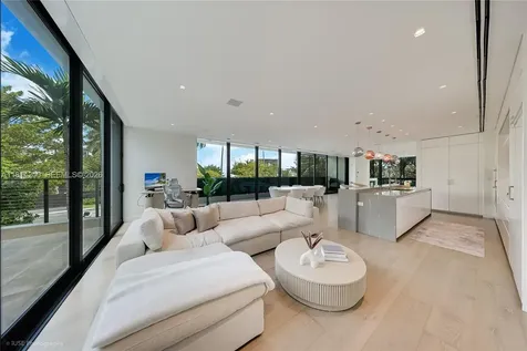 420 N Hibiscus Drive Miami Beach FL 33139