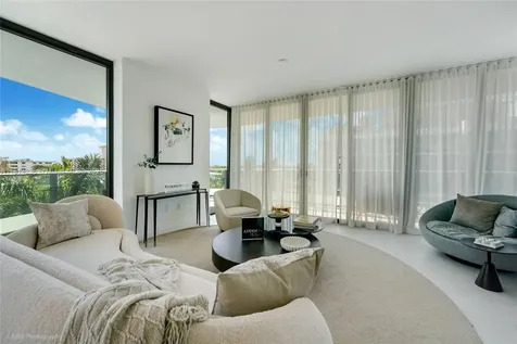 9901 W Bay Harbor Drive Bay Harbor Islands FL 33154