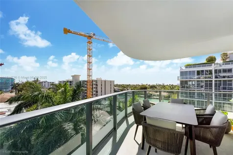 9901 W Bay Harbor Drive Bay Harbor Islands FL 33154