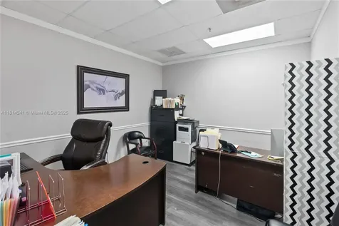 4301 S Flamingo Road Davie FL 33330