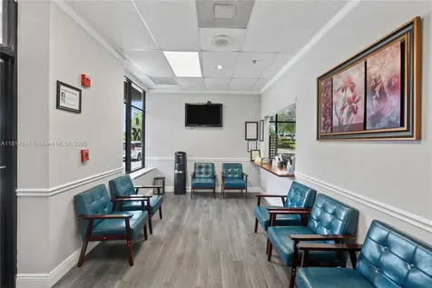 4301 S Flamingo Road Davie FL 33330
