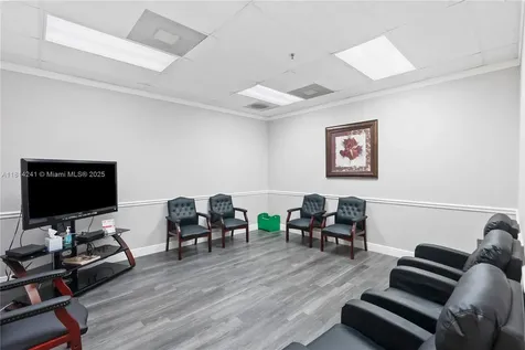 4301 S Flamingo Road Davie FL 33330