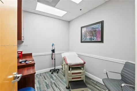 4301 S Flamingo Road Davie FL 33330