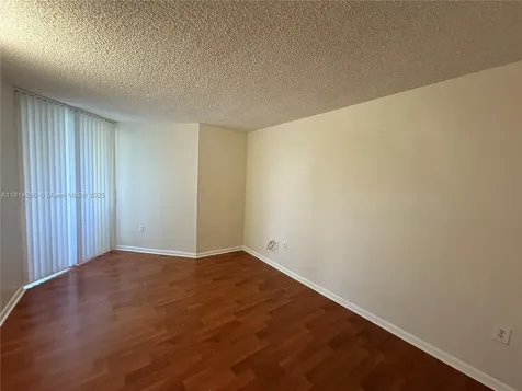8255 SW 152 Avenue Miami FL 33193
