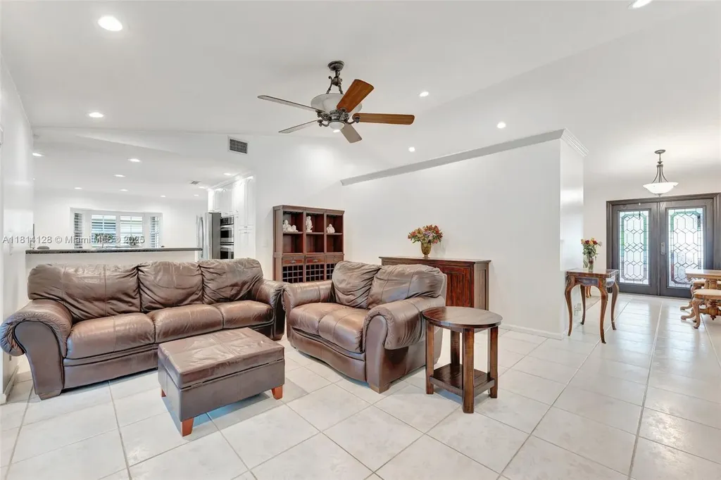 5655 NW 86th Avenue Coral Springs FL 33067