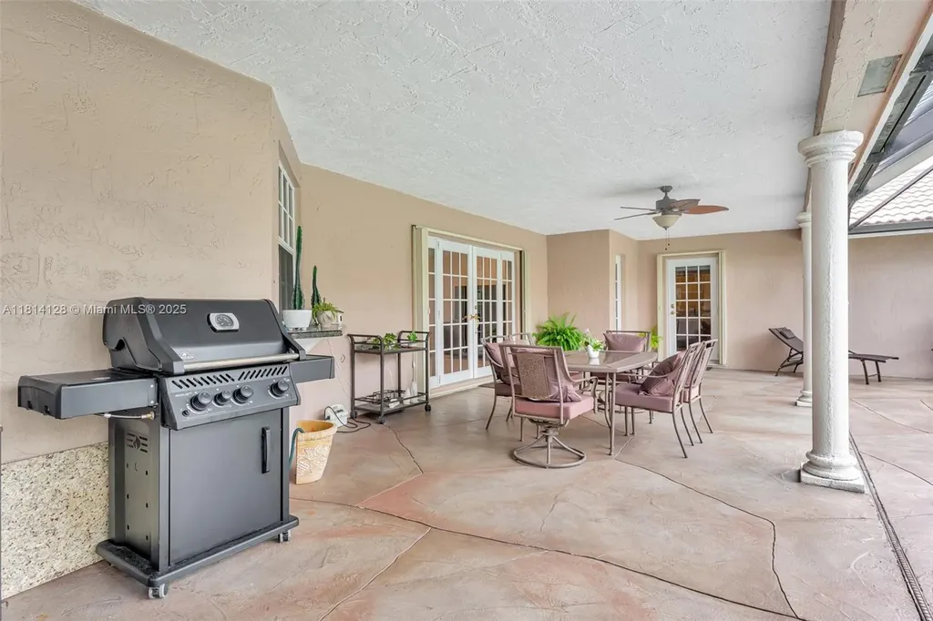 5655 NW 86th Avenue Coral Springs FL 33067