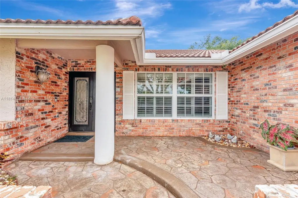 5655 NW 86th Avenue Coral Springs FL 33067