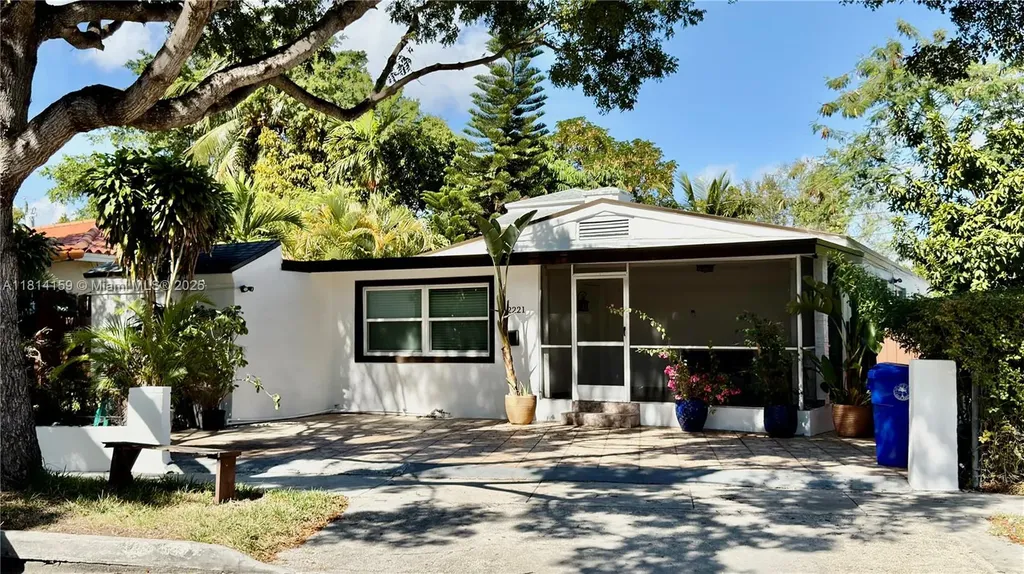 2221 SW 26th Lane Miami FL 33133