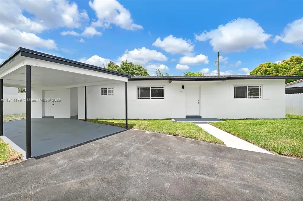 3931 NW 172nd Terrace Miami Gardens FL 33055