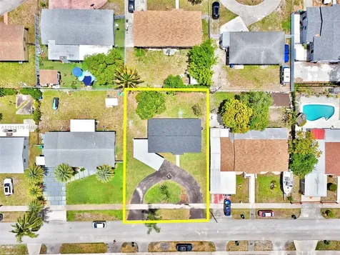 3931 NW 172nd Terrace Miami Gardens FL 33055