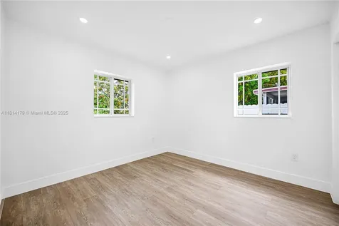 3931 NW 172nd Terrace Miami Gardens FL 33055