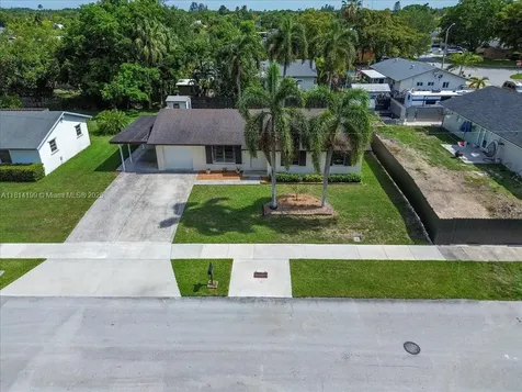 347 NW 17th Street Homestead FL 33030