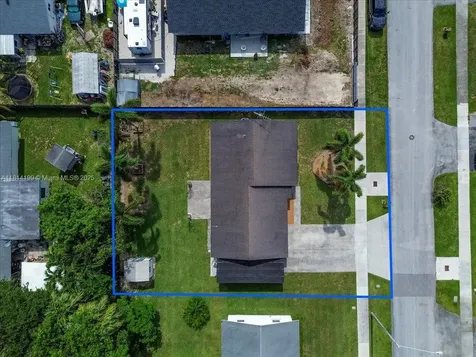 347 NW 17th Street Homestead FL 33030