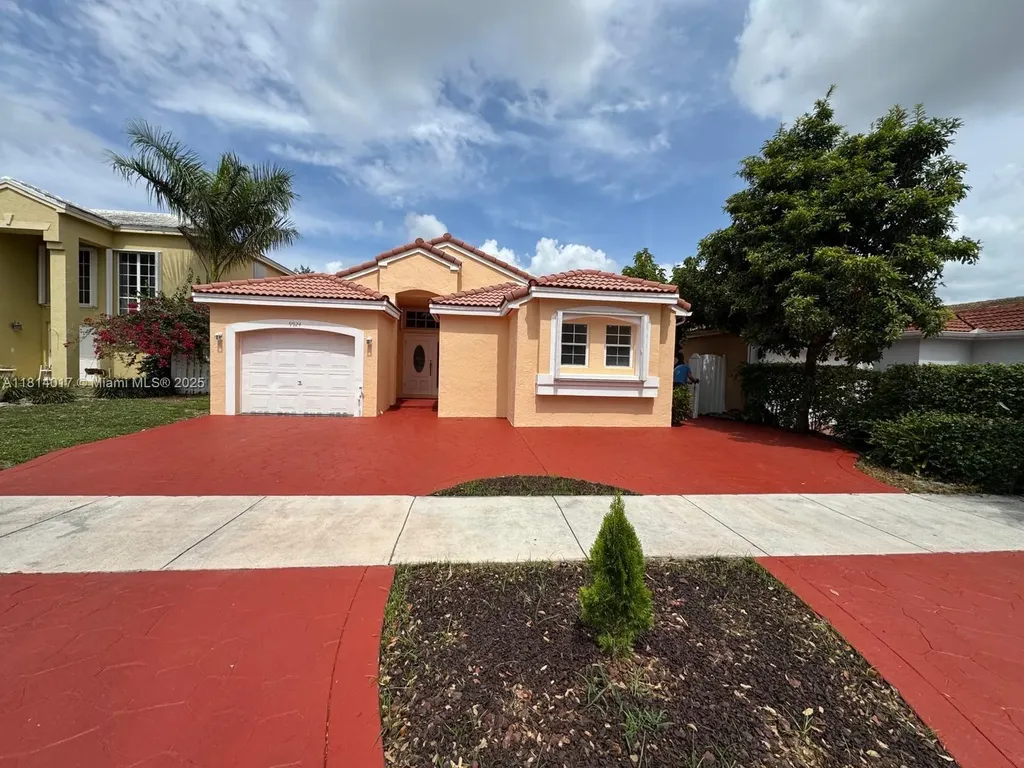 9924 SW 156th Court Miami FL 33196
