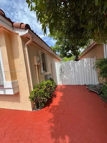 9924 SW 156th Court Miami FL 33196