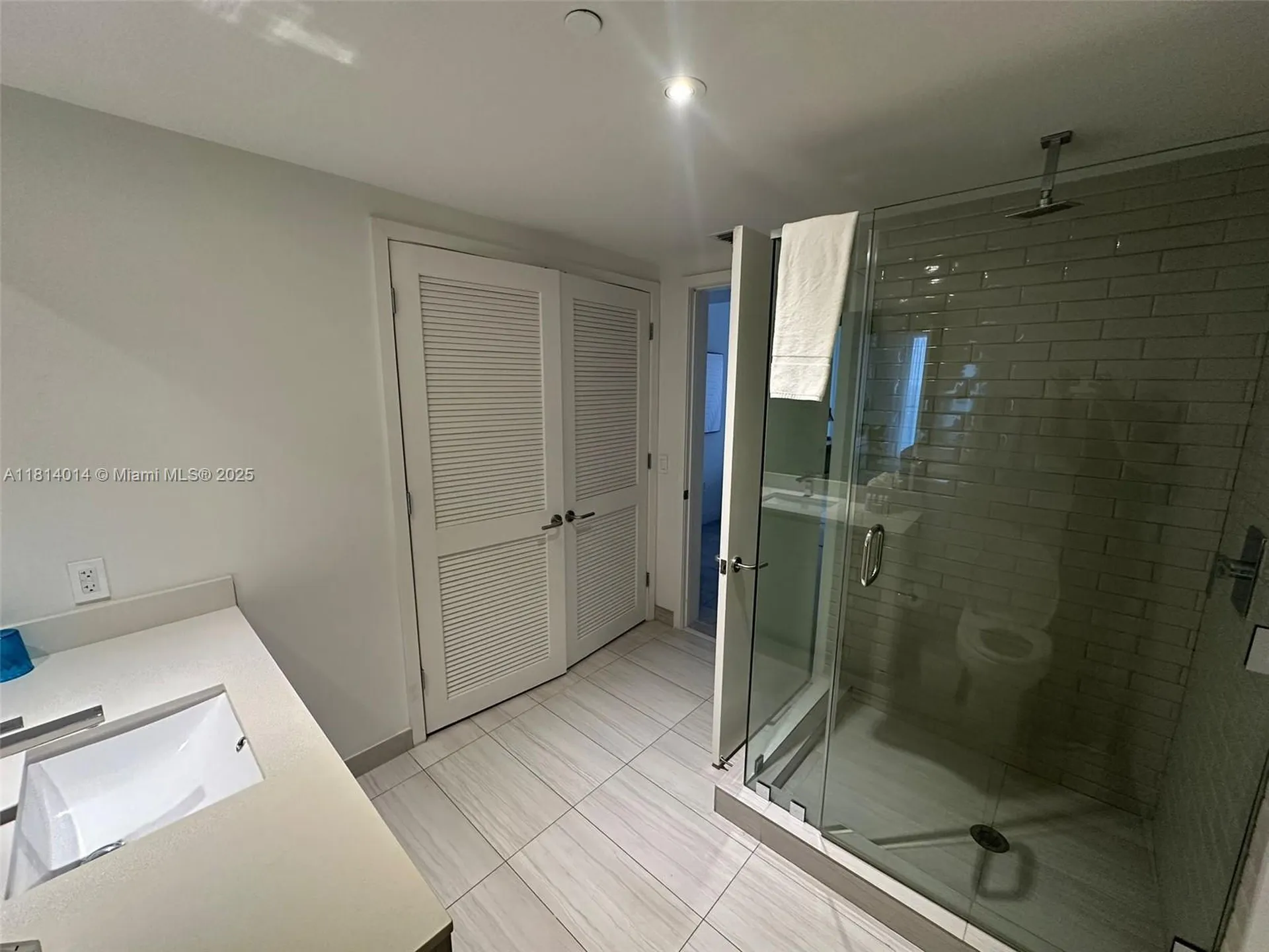 4010 S Ocean Drive Hollywood FL 33019