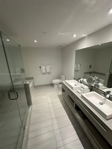 4010 S Ocean Drive Hollywood FL 33019