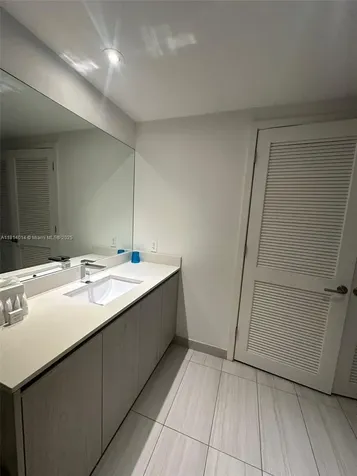 4010 S Ocean Drive Hollywood FL 33019