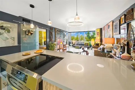 1670 Lincoln Court Miami Beach FL 33139