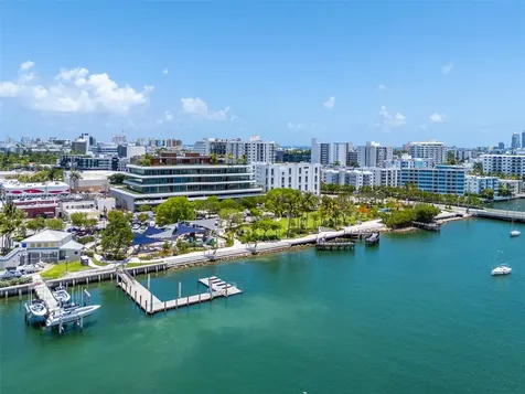 1670 Lincoln Court Miami Beach FL 33139