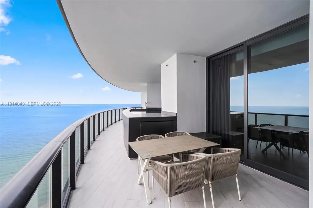 18555 Collins Avenue Sunny Isles Beach FL 33160
