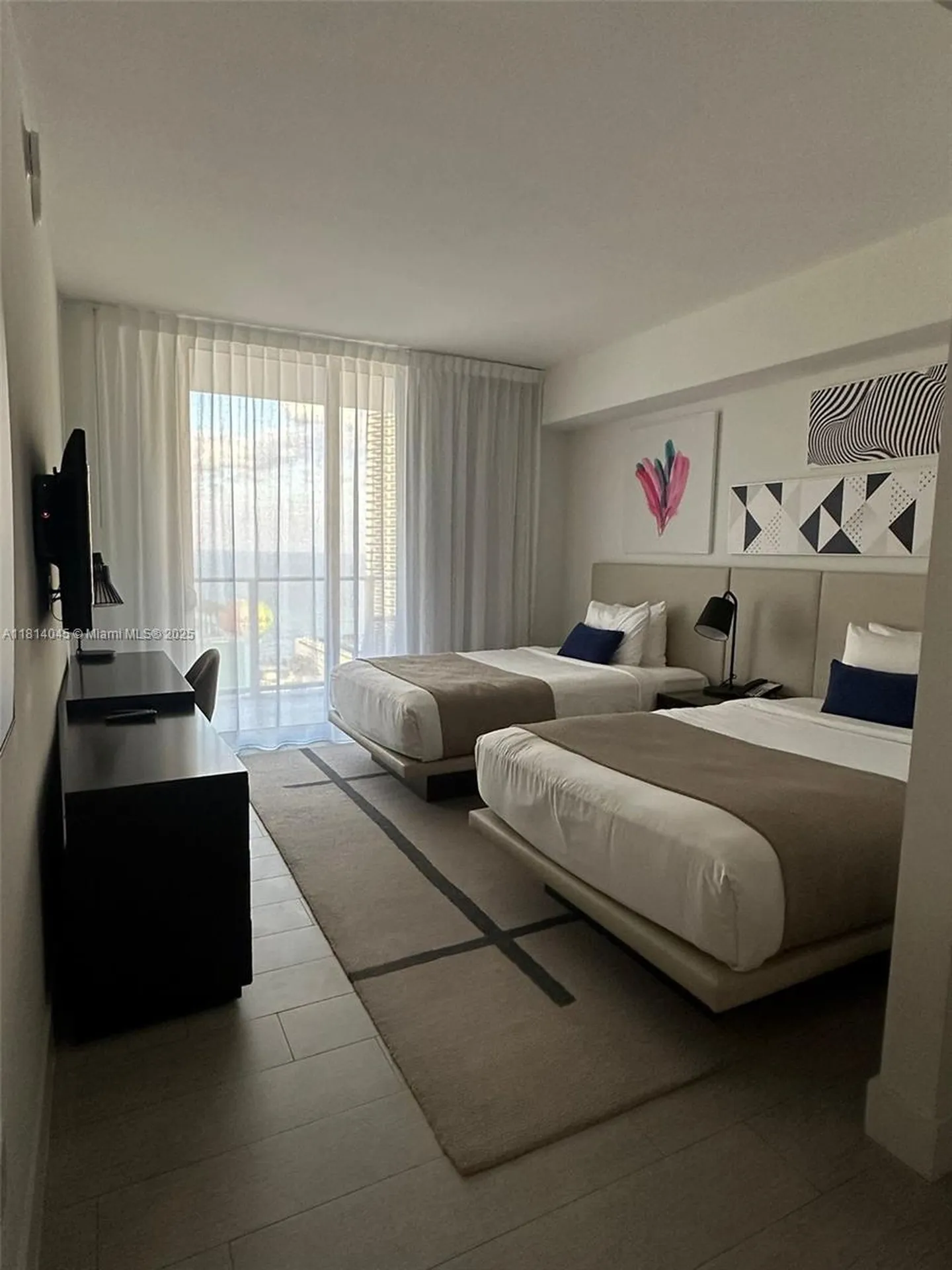 4010 S Ocean Drive Hollywood FL 33019