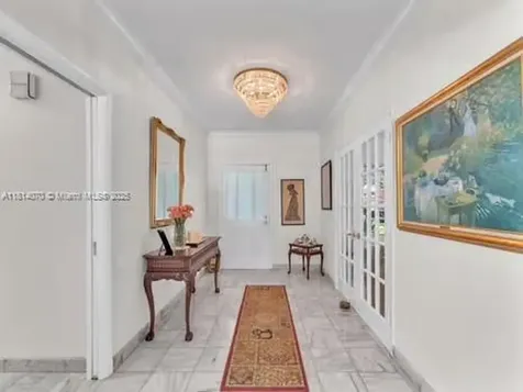 915 Country Club Prado Coral Gables FL 33134