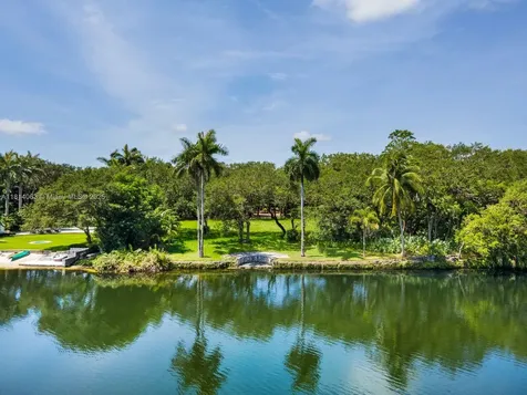 5355 Hammock Drive Coral Gables FL 33156