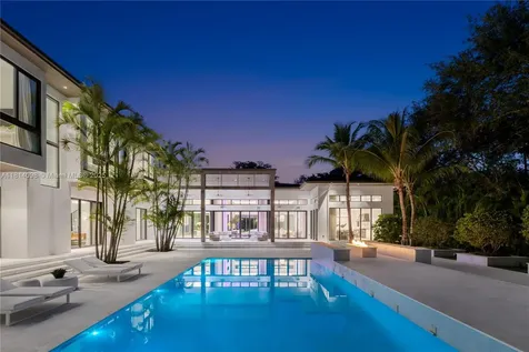 9505 SW 63rd Court Pinecrest FL 33156