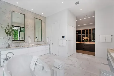 9505 SW 63rd Court Pinecrest FL 33156