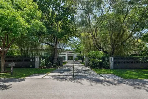 9505 SW 63rd Court Pinecrest FL 33156