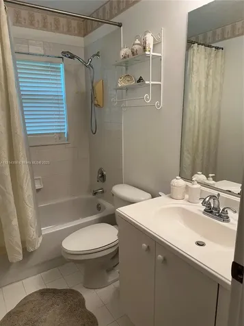 126 Chestnut Circle Royal Palm Beach FL 33411