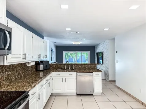 14751 SW 158th Street Miami FL 33187