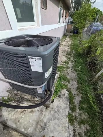 Miami FL 33147