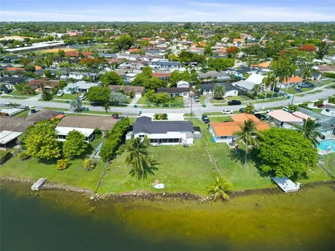 3751 SW 124th Court Miami FL 33175