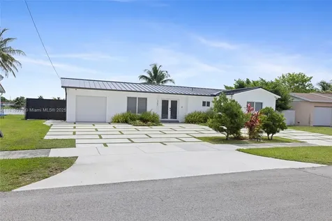 3751 SW 124th Court Miami FL 33175