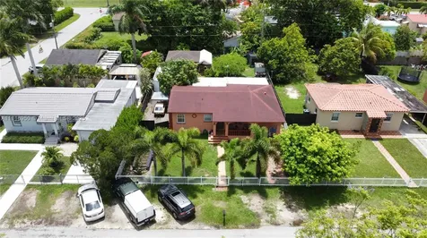 916 NW 3rd Avenue Homestead FL 33030