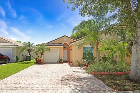 1585 SE 20th Road Homestead FL 33035