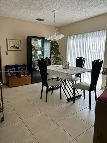 6172 SW 4th Place Margate FL 33068