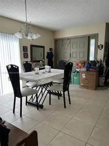 6172 SW 4th Place Margate FL 33068