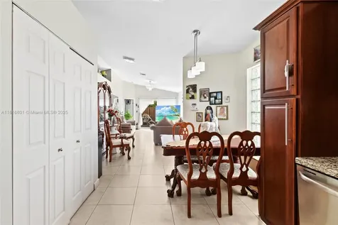 615 NW 108th Terrace Pembroke Pines FL 33026