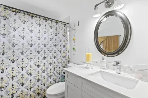 615 NW 108th Terrace Pembroke Pines FL 33026