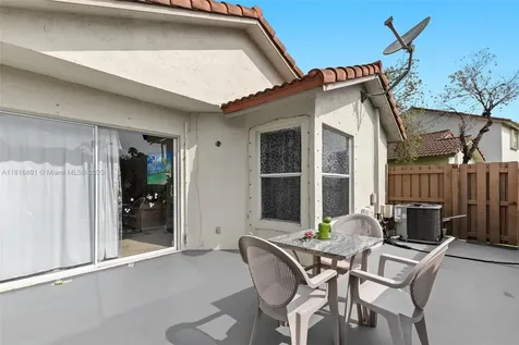 615 NW 108th Terrace Pembroke Pines FL 33026