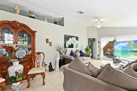 615 NW 108th Terrace Pembroke Pines FL 33026