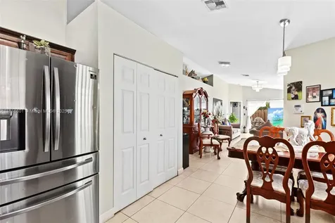 615 NW 108th Terrace Pembroke Pines FL 33026