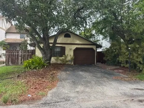 10626 SW 148th Avenue Drive Miami FL 33196