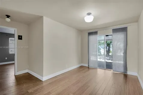 27 Robalo Court North Palm Beach FL 33408