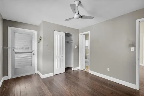 27 Robalo Court North Palm Beach FL 33408