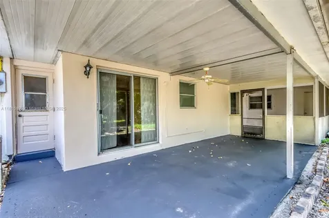 27 Robalo Court North Palm Beach FL 33408