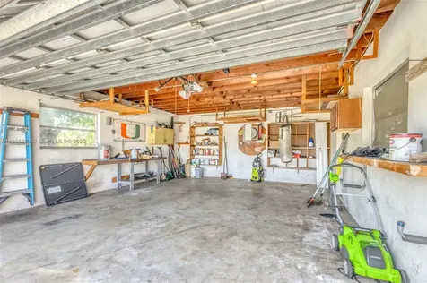 27 Robalo Court North Palm Beach FL 33408